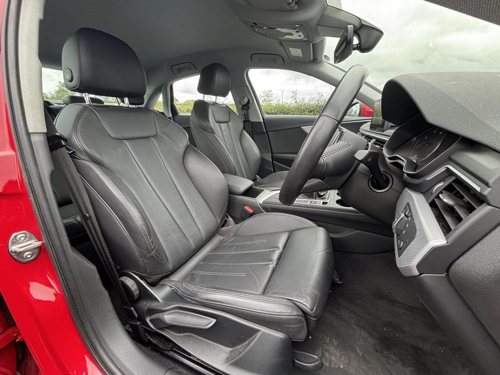 Audi A4 2.0 TDI ultra Sport Saloon 4dr Diesel Manual Euro 6 (s/s) (190 ps)