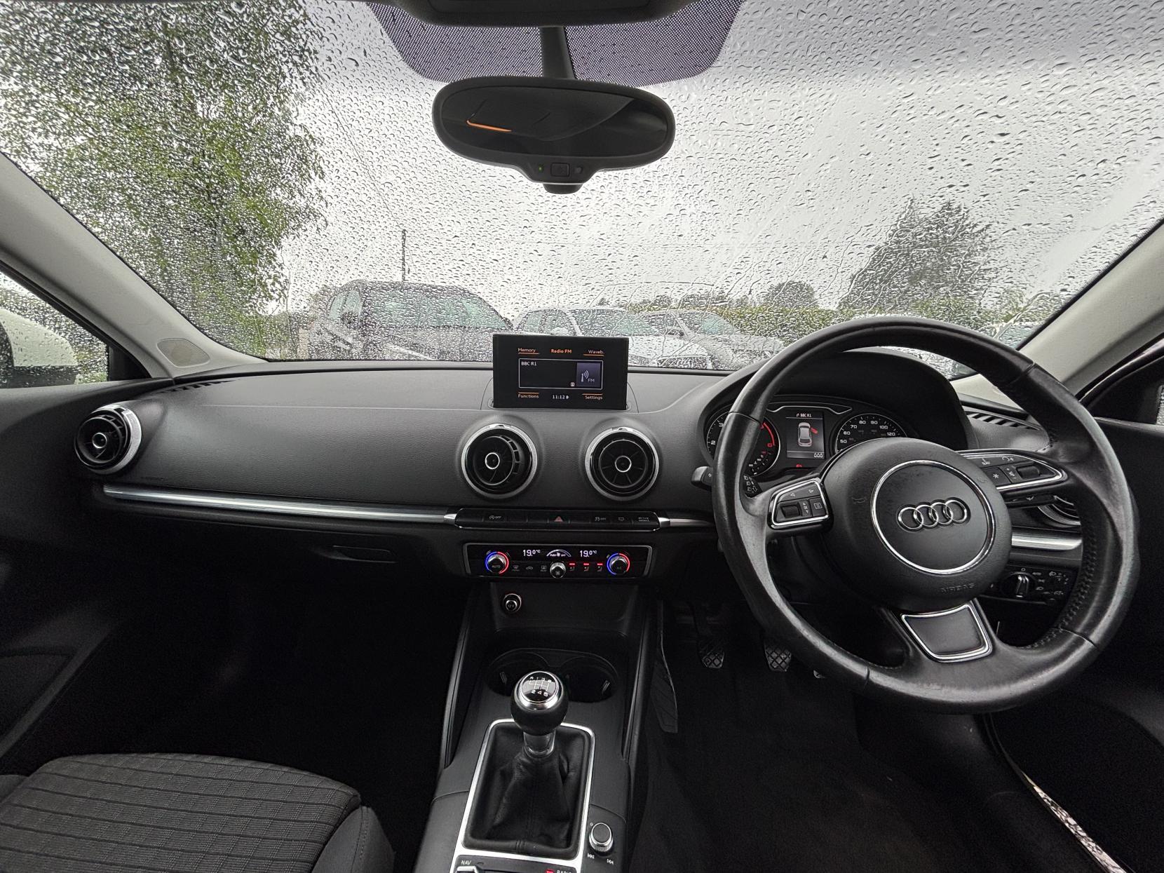 Audi A3 2.0 TDI Sport Hatchback 3dr Diesel Manual Euro 5 (s/s) (150 ps)