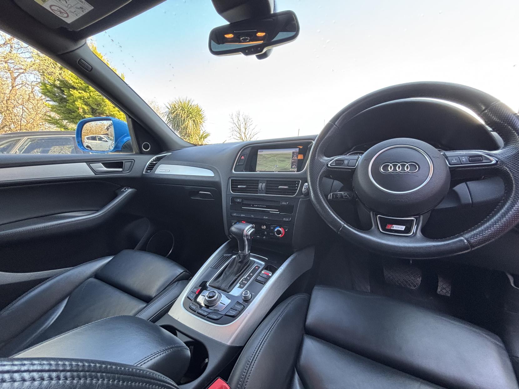 Audi Q5 2.0 TDI S line Plus SUV 5dr Diesel S Tronic quattro Euro 5 (s/s) (177 ps)