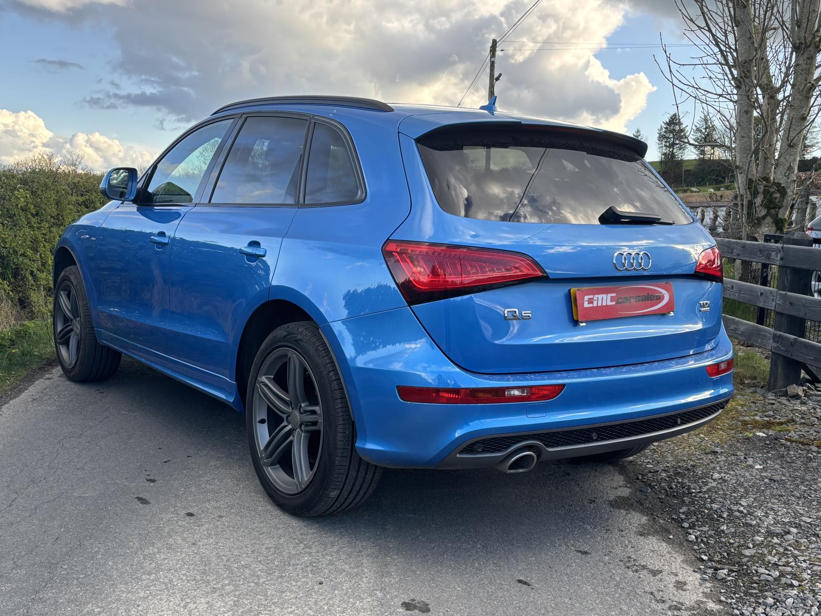 Audi Q5 2.0 TDI S line Plus SUV 5dr Diesel S Tronic quattro Euro 5 (s/s) (177 ps)