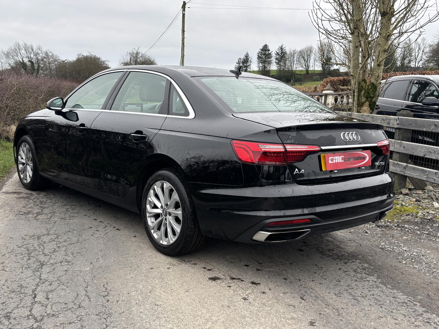 Audi A4 2.0 TDI 30 Technik Saloon 4dr Diesel S Tronic Euro 6 (s/s) (136 ps)