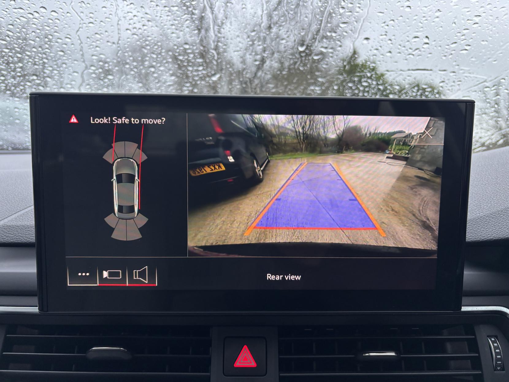 Audi A4 2.0 TDI 30 Technik Saloon 4dr Diesel S Tronic Euro 6 (s/s) (136 ps)