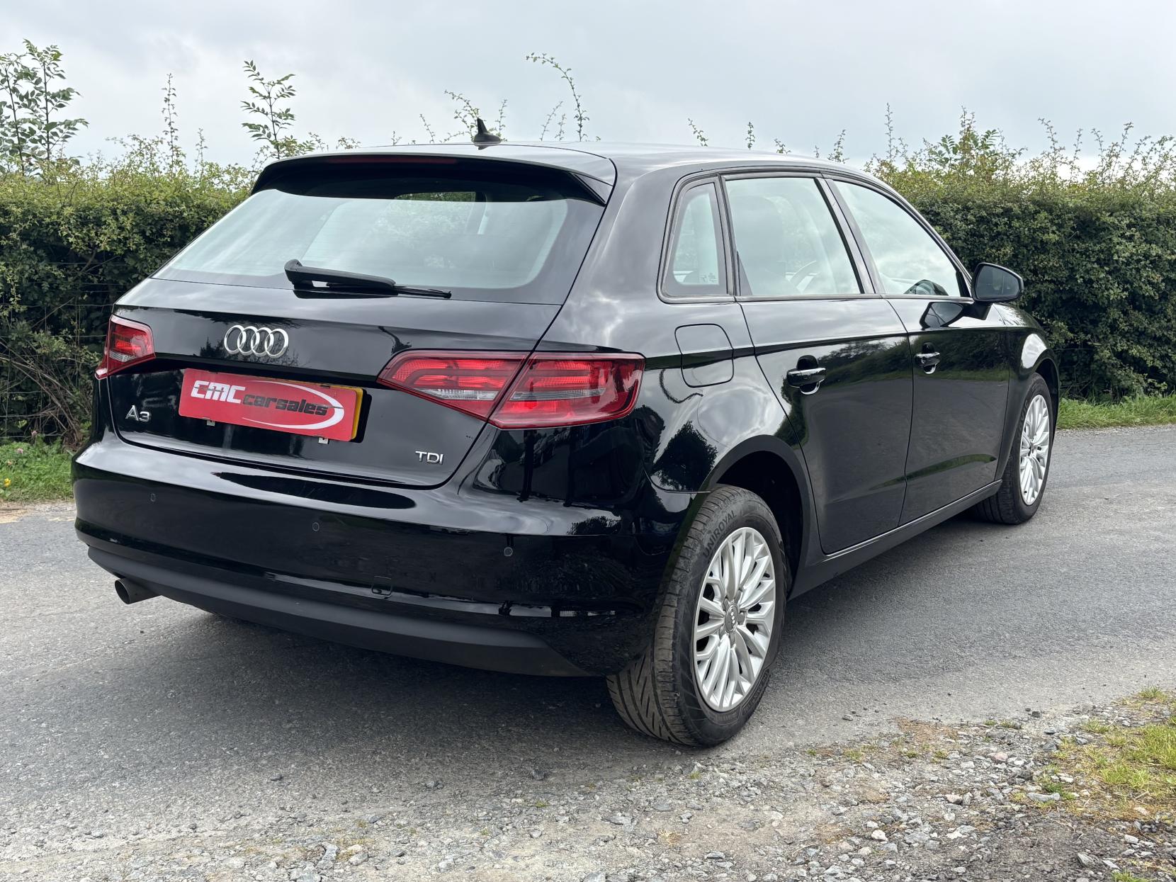 Audi A3 1.6 TDI ultra SE Technik Sportback 5dr Diesel Manual Euro 6 (s/s) (110 ps)