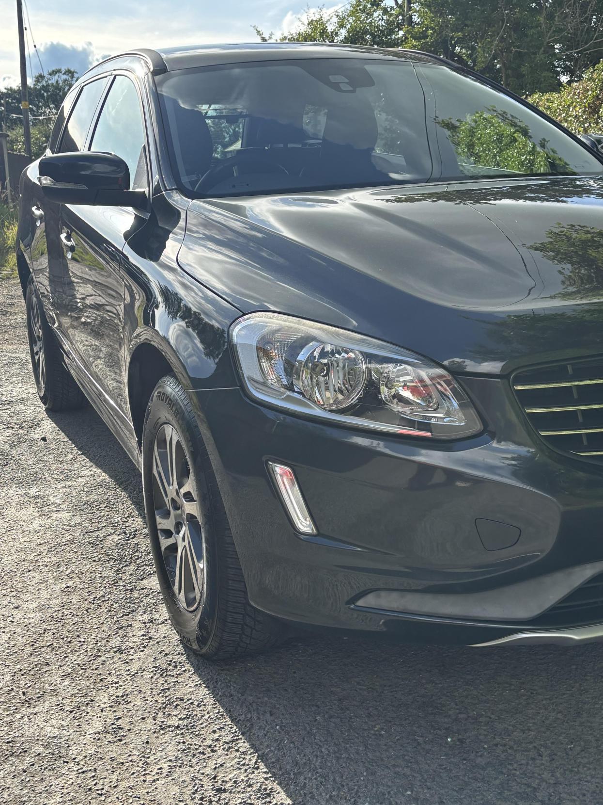 Volvo XC60 2.0 D4 SE SUV 5dr Diesel Manual Euro 6 (s/s) (181 ps)
