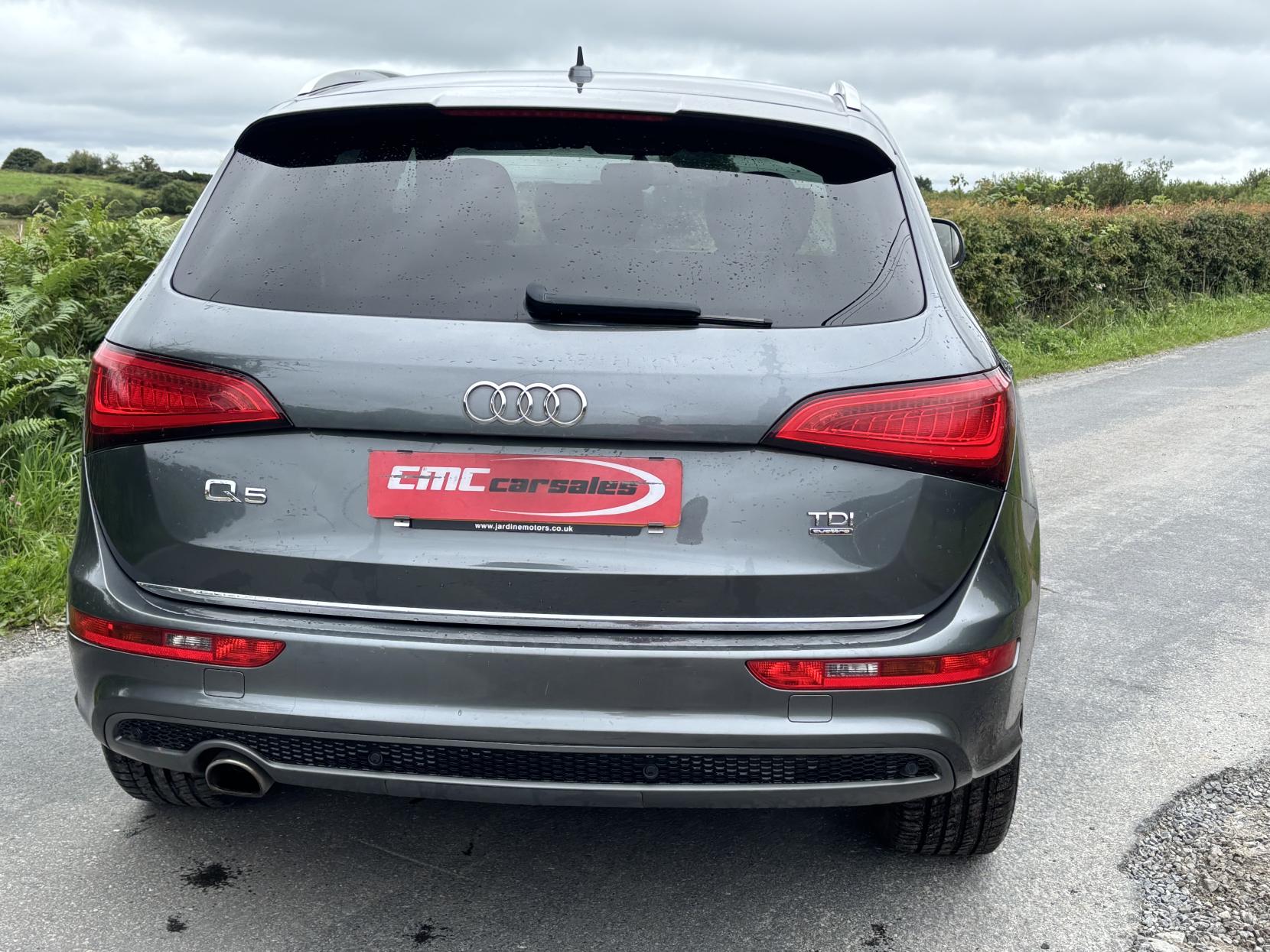 Audi Q5 2.0 TDI S line Plus SUV 5dr Diesel Manual quattro Euro 5 (s/s) (150 ps)