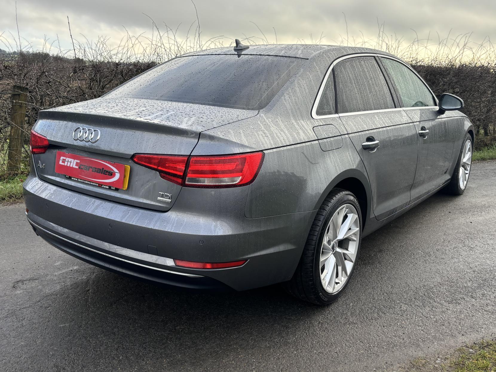 Audi A4 2.0 TDI ultra SE Saloon 4dr Diesel S Tronic Euro 6 (s/s) (150 ps)